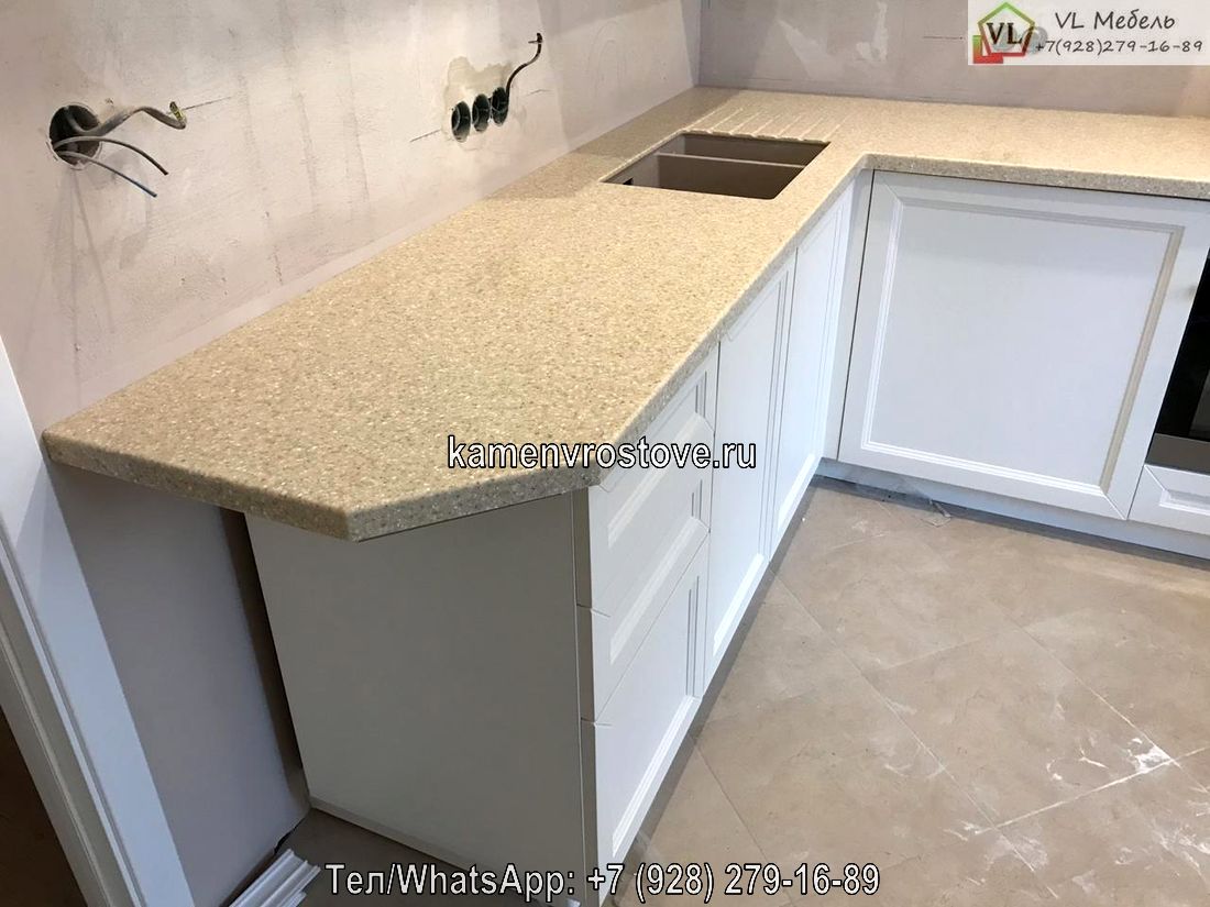 Купить кухонные столешницы из искусственного камня на заказ