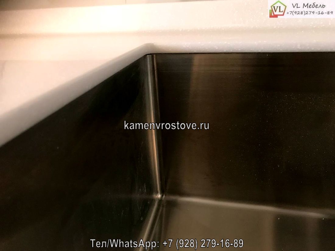 Закажите уникальные кухонные столешницы из искусственного камня по индивидуальному проекту