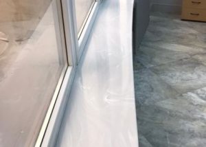 Подоконник из искусственного камня на заказ